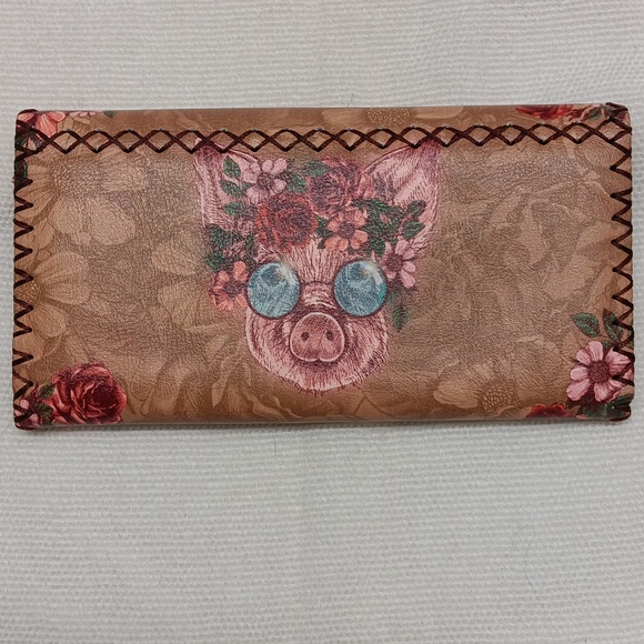 Pig fairy wallet NWT - Picture 2 of 4